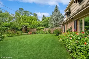 320 Churchill St, Northfield, IL 60093 - Photo 28