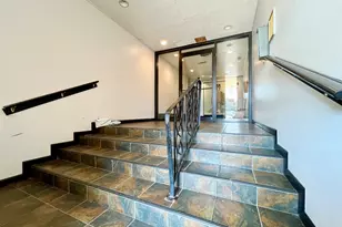 9725 S Karlov Ave, Oak Lawn, IL 60453 - Photo 2