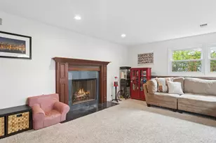 715 Fieldstone Cir, Lake Zurich, IL 60047 - Photo 22
