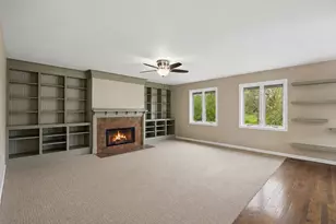 4508 Nancy Dr, Crystal Lake, IL 60014 - Photo 2