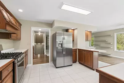 4508 Nancy Drive, Crystal Lake, IL 60014 - Photo 6