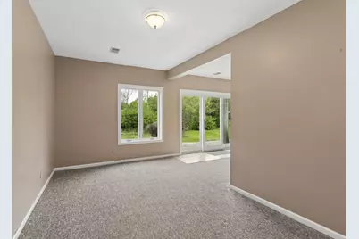4508 Nancy Drive, Crystal Lake, IL 60014 - Photo 16
