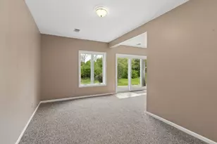 4508 Nancy Dr, Crystal Lake, IL 60014 - Photo 16