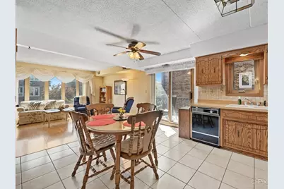 6244 S Newland Avenue #2S, Chicago, IL 60608 - Photo 8