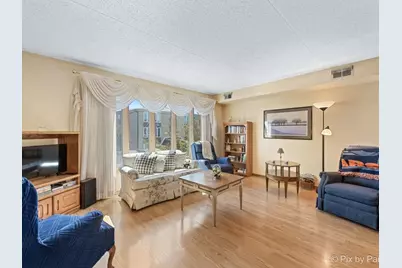6244 S Newland Avenue #2S, Chicago, IL 60608 - Photo 2