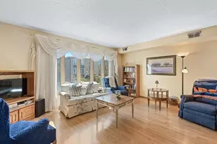 6244 S Newland Ave, Chicago, IL 60608 - Photo 2