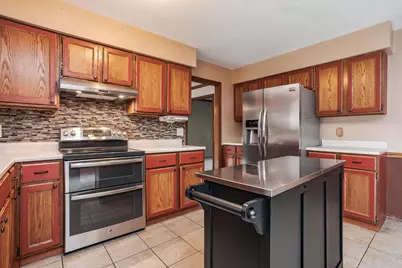 2605 Keystone Road, Bloomington, IL 61704 - Photo 12