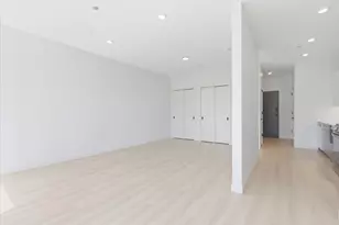 948 W Sunnyside Ave, Chicago, IL 60640 - Photo 8