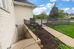 1231 Abbey Oaks Dr, Lemont, IL 60439 - Photo 38