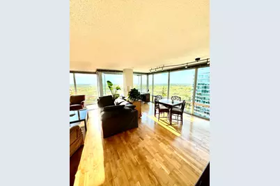 9655 Woods Drive #1602, Skokie, IL 60077 - Photo 8