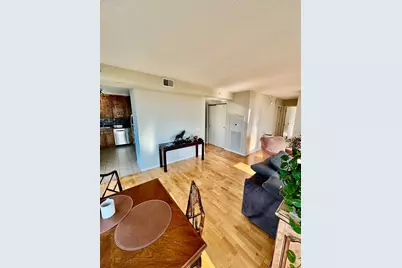 9655 Woods Drive #1602, Skokie, IL 60077 - Photo 12