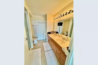 9655 Woods Drive #1602, Skokie, IL 60077 - Photo 22