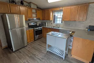 3427 W 117th St, Merrionette Park, IL 60803 - Photo 6