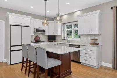 1376 Chapman Drive, Darien, IL 60561 - Photo 8