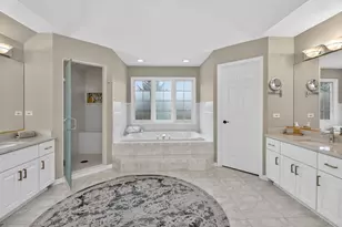1376 Chapman Dr, Darien, IL 60561 - Photo 24