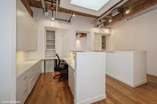 434 W Ontario St, Chicago, IL 60610 - Photo 6