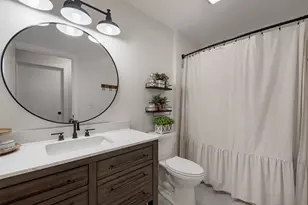 110 S Elm Ave, Saint Anne, IL 60964 - Photo 12