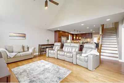 513 N Howard Avenue, Elmhurst, IL 60126 - Photo 10