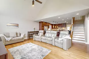 513 N Howard Ave, Elmhurst, IL 60126 - Photo 10
