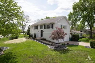 1170 McCarthy Rd, Lemont, IL 60439 - Photo 2