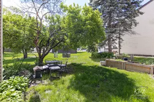 3S407 Chestnut Ct, Warrenville, IL 60555 - Photo 30