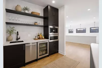 2457 W Byron Street, Chicago, IL 60618 - Photo 12