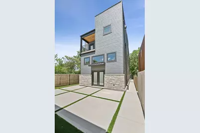 2457 W Byron Street, Chicago, IL 60618 - Photo 8