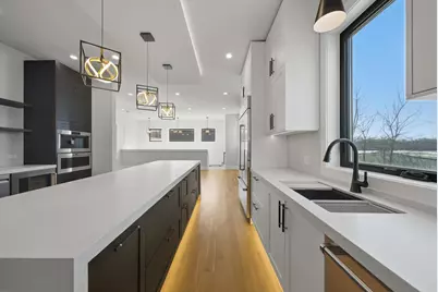 2457 W Byron Street, Chicago, IL 60618 - Photo 14