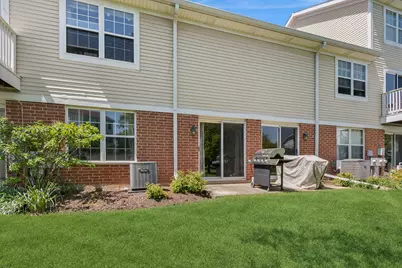261 Ashbury Lane, Roselle, IL 60172 - Photo 16