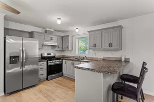 7 Pulaski St, Mahomet, IL 61853 - Photo 10