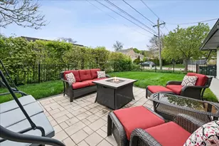 4720 W Albion Ave, Lincolnwood, IL 60712 - Photo 4