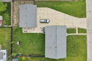 29 N Metropolitan Ave, Waukegan, IL 60085 - Photo 26