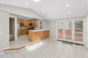 1603 N Evergreen Ave, Arlington Heights, IL 60004 - Photo 8