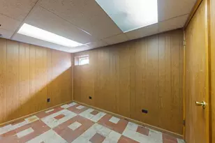 9966 Montrose Ave, Schiller Park, IL 60176 - Photo 20