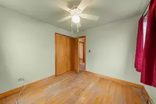 9966 Montrose Ave, Schiller Park, IL 60176 - Photo 16