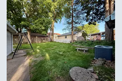 314 S Quincy Street, Clifton, IL 61727 - Photo 12