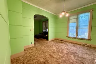 314 S Quincy St, Clifton, IL 61727 - Photo 4