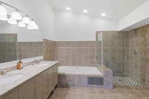 1312 E Evergreen Dr, Palatine, IL 60074 - Photo 18