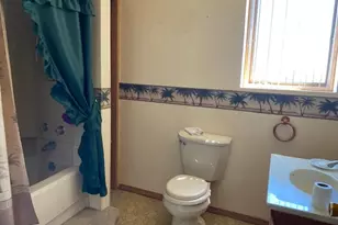 337 Creve Coeur St, Lasalle, IL 61301 - Photo 10