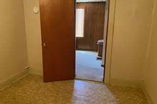 337 Creve Coeur St, Lasalle, IL 61301 - Photo 12