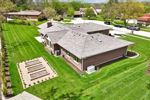 9019 W Sierra Ln, Palos Hills, IL 60465 - Photo 46