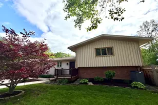 602 S Ridgeway Ave, Champaign, IL 61821 - Photo 2
