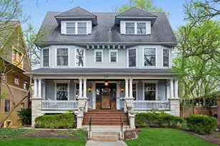 530 N East Ave, Oak Park, IL 60302 - Photo 2