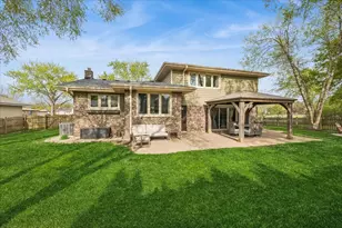 534 Summit Dr, Schaumburg, IL 60193 - Photo 36