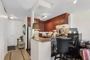 2020 N Lincoln Park W, Chicago, IL 60614 - Photo 6