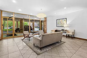1516 Hinman Ave, Evanston, IL 60201 - Photo 4