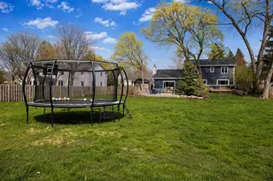 2S316 Arrowhead Dr, Wheaton, IL 60189 - Photo 54