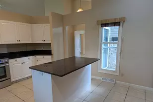 3447 Daren Dr, Freeport, IL 61032 - Photo 10