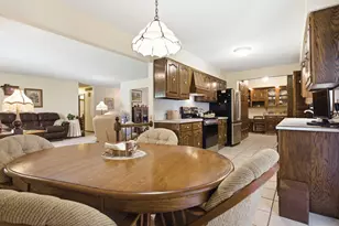 208 Water St, Kansas, IL 61933 - Photo 8