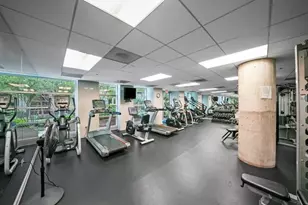 720 N Larrabee St, Chicago, IL 60610 - Photo 16